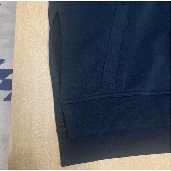 Nike Dri-fit Hooded Sweatshirt - Picture 3 of 5